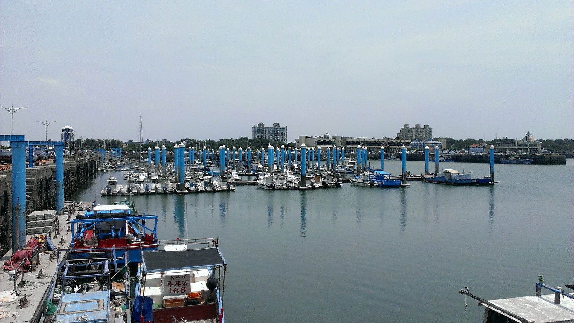波光市集